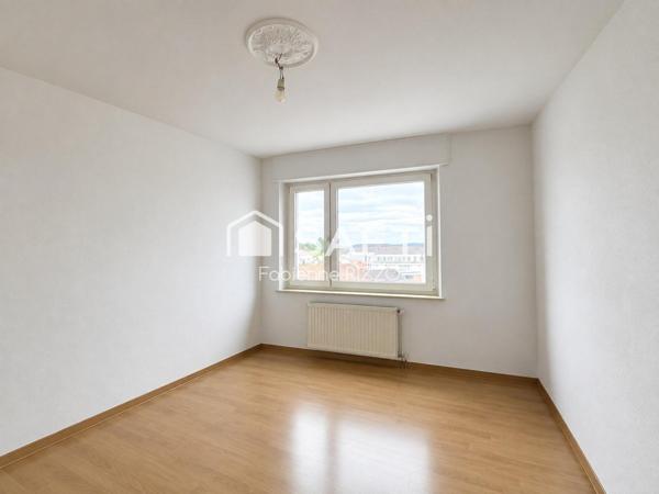 Appartement T3 de 90 m² vendu loué – Balcon – Parking couvert – Cave – Ascenseur