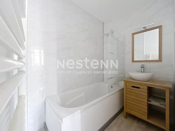 A LOUER - Appartement rénové, centre ville Fontenay le Comte