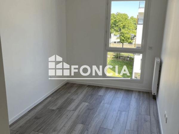 Location Appartement 3 pièces 70.07 m² - 5 RUE JULES MARTIN Chartres 28000