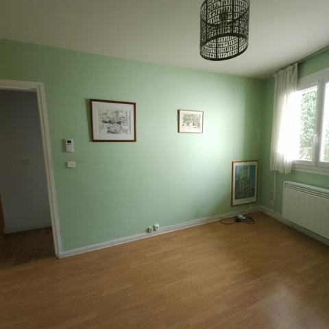 TOULOUSE,CÖTE PAVEE T4/5 DANS UNE PETITE RESIDENCE