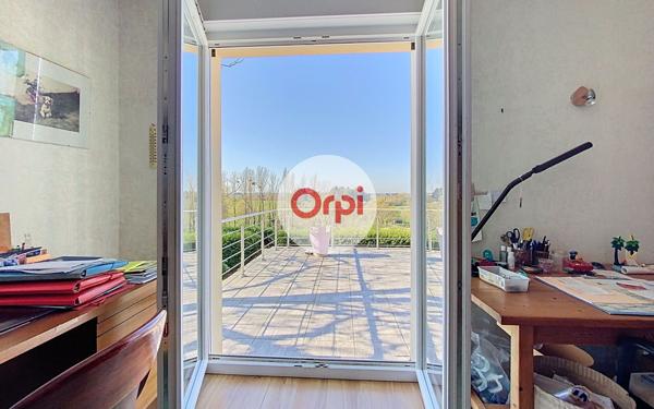 Maison à vendre    5 pièces •  Theix