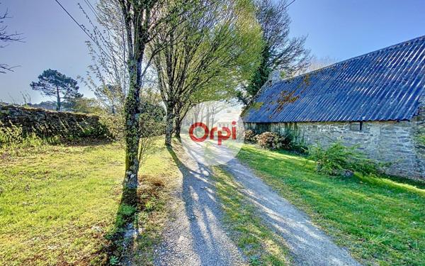 Maison à vendre    5 pièces •  Theix