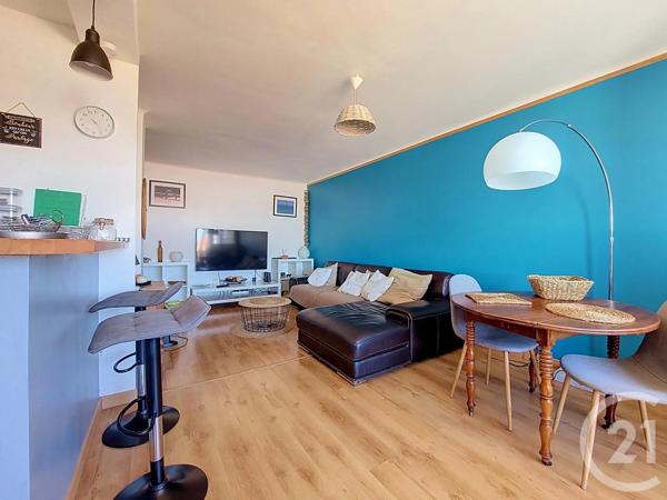 Appartement F3 à vendre  3 pièces - 66,16 m 2   SETE  - 34