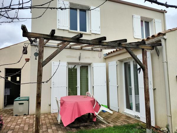 Maison Tonnay-Charente 6 pièces 90m²