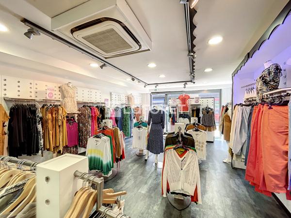 Location local commercial Vesoul - 2 pièce(s) - 70 m² - 650 €/mois