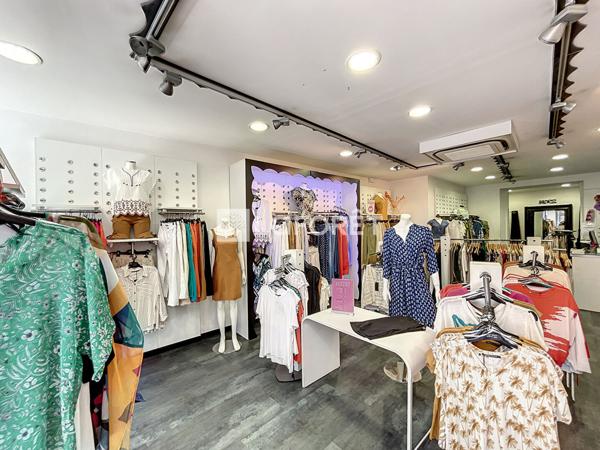 Location local commercial Vesoul - 2 pièce(s) - 70 m² - 650 €/mois