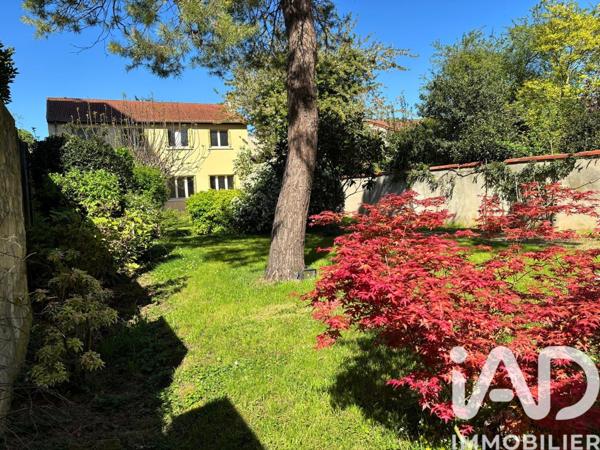 Maison à vendre 10 pièces 230 m² Clamart