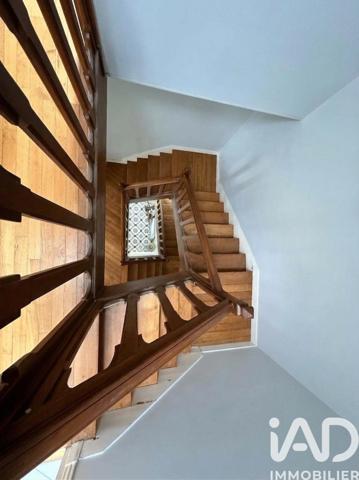 Maison à vendre 10 pièces 230 m² Clamart