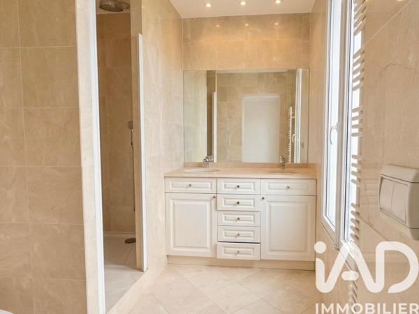 Maison à vendre 10 pièces 230 m² Clamart