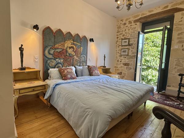 Saint-Vite (47500) Saint Vite Maison en pierre avec 3 chambres, maison des ami et jardin