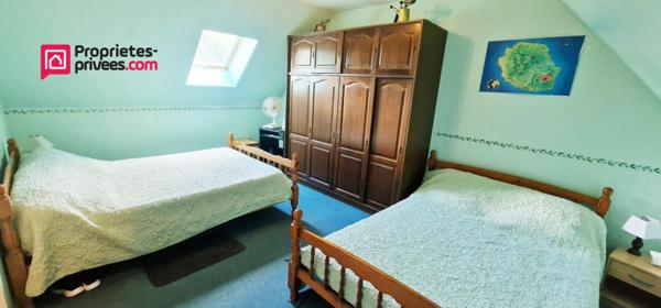 Pavillon 126 m² - 6 pièces - 5 chambres ? sous-sol total ? terrasses - garages et dépendances