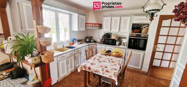 Pavillon 126 m² - 6 pièces - 5 chambres ? sous-sol total ? terrasses - garages et dépendances