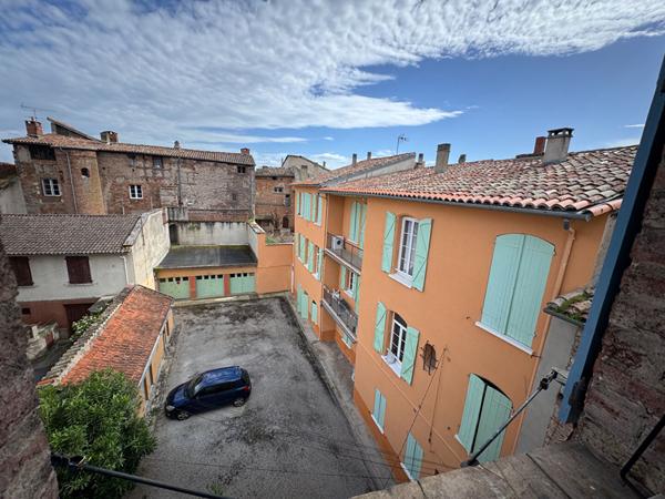 GAILLAC . Maison de +/- 143 m²