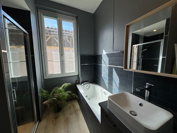 GAILLAC . Maison de +/- 143 m²