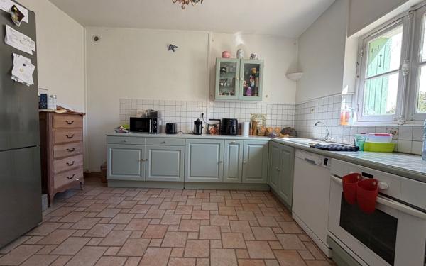 Maison à vendre    4 pièces •  La Rochelle