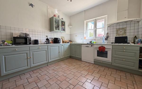 Maison à vendre    4 pièces •  La Rochelle