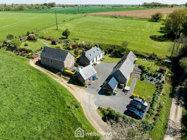 Maison 273 m² à Plestin-les-Grèves 22310