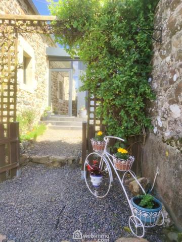 Maison 273 m² à Plestin-les-Grèves 22310