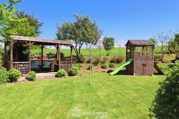 Maison 273 m² à Plestin-les-Grèves 22310