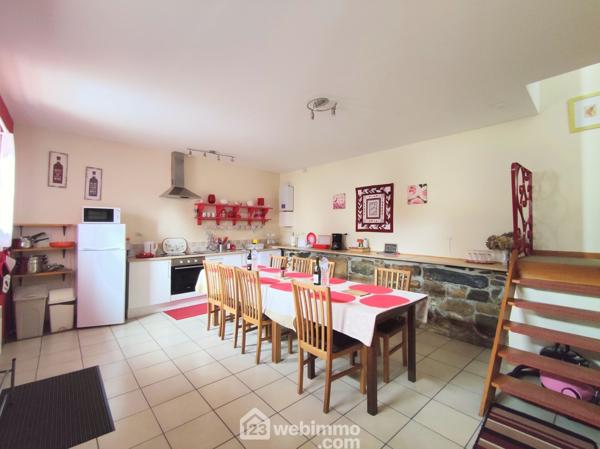 Maison 273 m² à Plestin-les-Grèves 22310