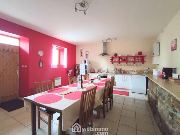 Maison 273 m² à Plestin-les-Grèves 22310