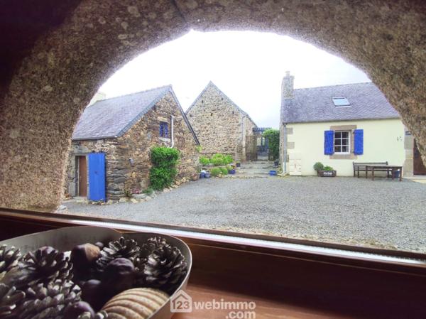 Maison 273 m² à Plestin-les-Grèves 22310