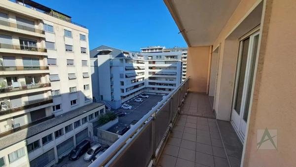 Appartement à louer à Chambéry (73000)