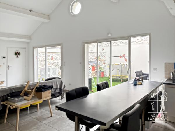 Châteaurenard (13160) Appartement T3 de 82m2, terrasse 49m2, 2 places stationnements