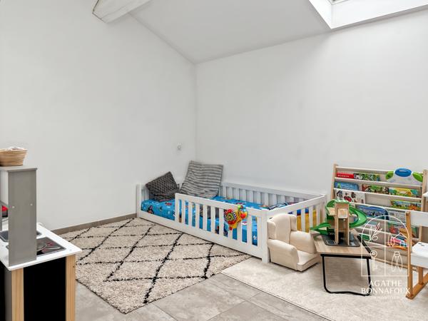 Châteaurenard (13160) Appartement T3 de 82m2, terrasse 49m2, 2 places stationnements