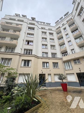 92100 BOULOGNE -PIERRE GRENIER- STUDIO A RAFRAICHIR-