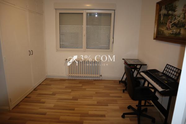 Maison 8 pièce(s) 4 chambre(s) 204 m²