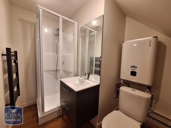 Appartement à louer 1 pièce 15.35m² Saint-Yrieix-la-Perche (87500)