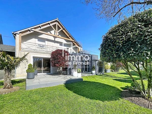 Maison à vendre à Blandouet-Saint Jean (53270)