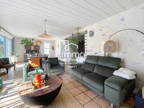 Maison à vendre à Blandouet-Saint Jean (53270)