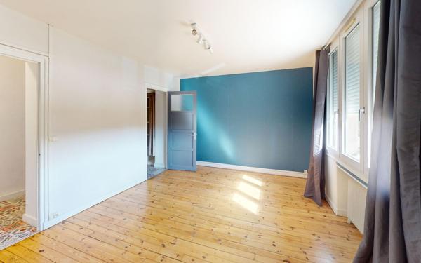 Appartement à louer    2 pièces •  Saint-Étienne