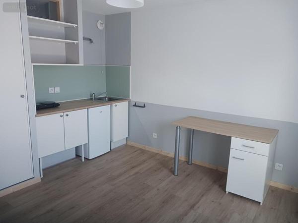 Appartement à louer à Arras dans le Pas-de-Calais (62000), ref : 62135-L1129