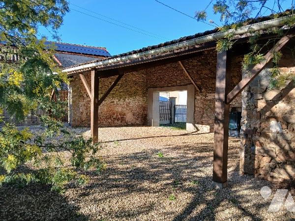Maison à vendre de plain-pied à SAINT-AUBIN-LE-CLOUD (79450)