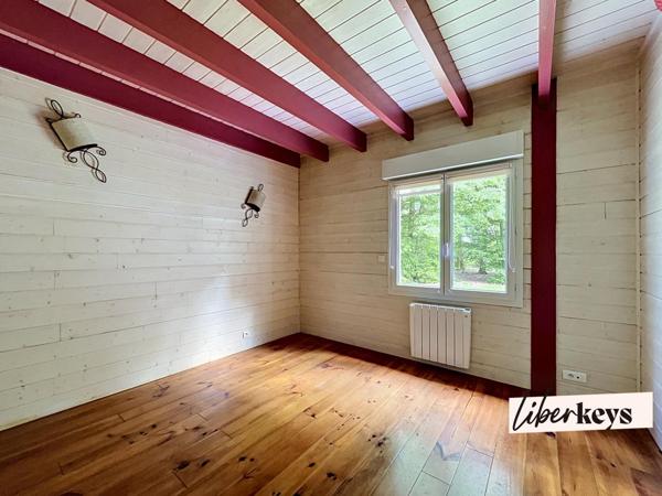 Maison scandinave au cœur des bois – 175 m² à 1h de Paris - Pullay