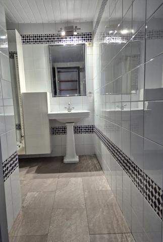 Appartement T4 parking Alès (30100)