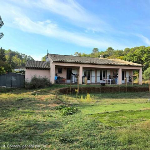 Maison 4 chambres avec piscine, suite parentale et garage