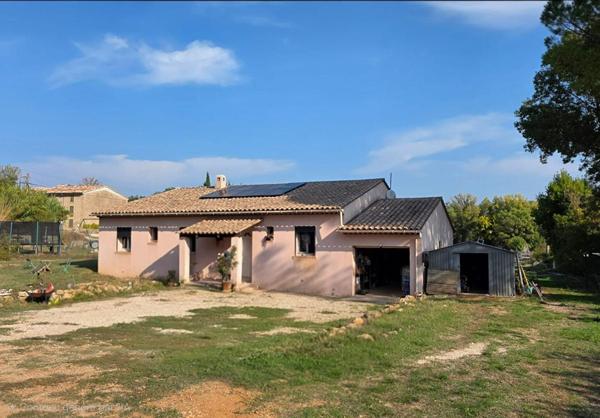 Maison 4 chambres avec piscine, suite parentale et garage