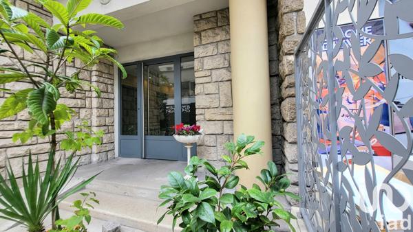 Appartement à vendre 4 pièces 72 m² Paris 20