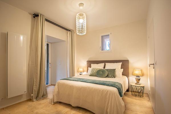 Appartement T2avec Loggia ,terrasse et jardin