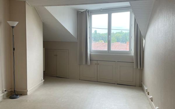 Appartement à louer    2 pièces •  Cosne-Cours-sur-Loire