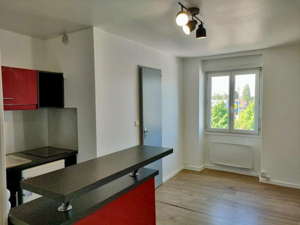 Besançon (25000) Studio + parking