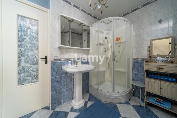 Appartement + annexe