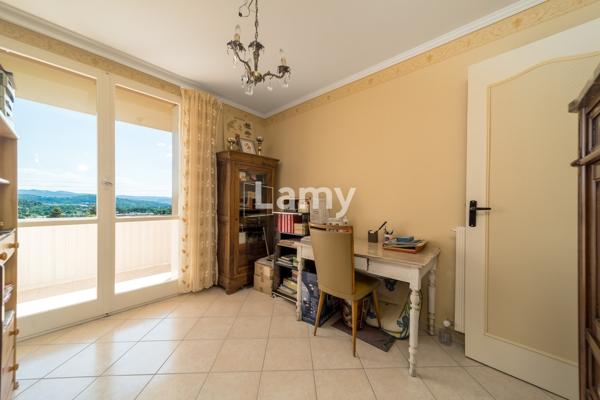 Appartement + annexe