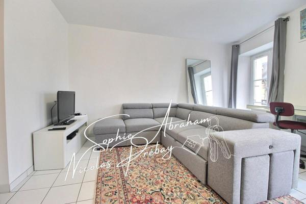 Appartement F3 avec place de parking en centre ville !