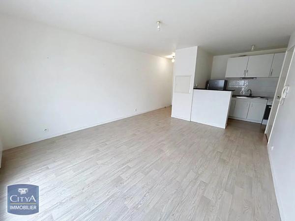 Appartement à louer 2 pièces 40.93m² Saint-Brieuc (22000)