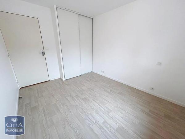 Appartement à louer 2 pièces 40.93m² Saint-Brieuc (22000)